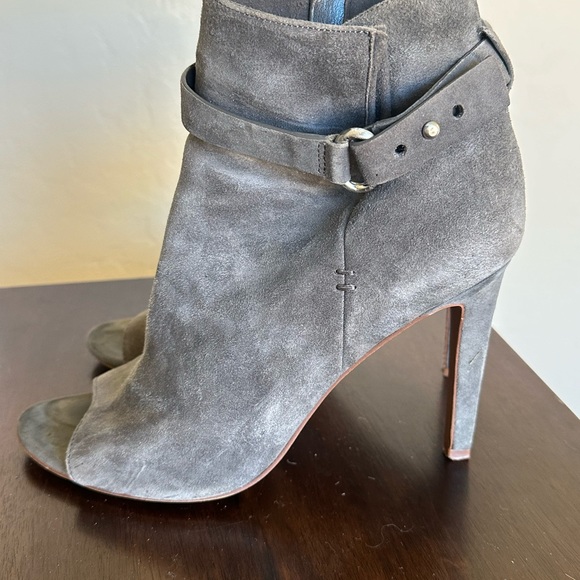 BCBG gray suede peep, toe booty - Picture 3 of 4